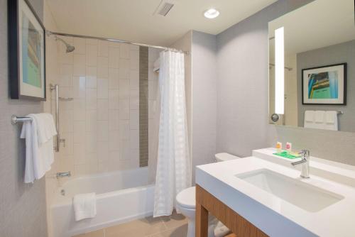 Hyatt Place Cincinnati/Sharonville Convention Center - image 4