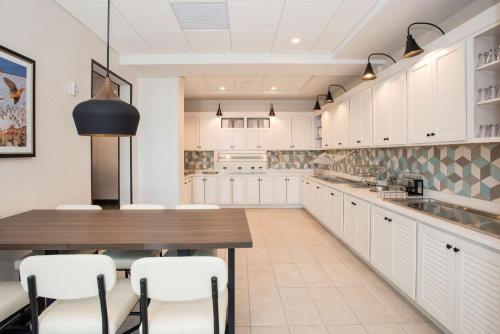 ห้องอาหาร, Hyatt Place Cincinnati/Sharonville Convention Center in ชารอนวิลล์ (OH)