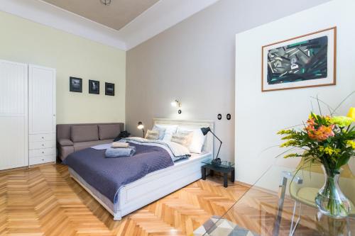 Apartment Nebovidy I - Historic centre - Terrace - Air Conditioning, Прага (фото 9)