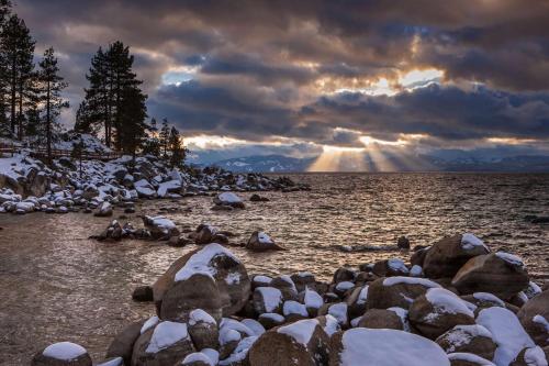 Hyatt Regency Lake Tahoe Resort, Spa & Casino