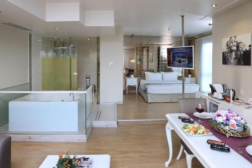 Suite