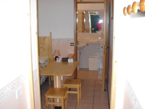 B&B Hope - image 4