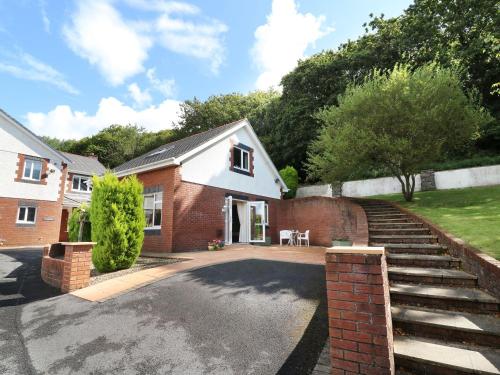 The Lodge, Mynyddygarreg, Kidwelly, West Wales