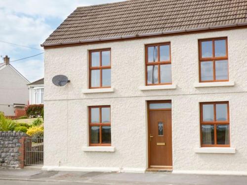 Sunset Cottage, Llanelli, Llanelli, West Wales