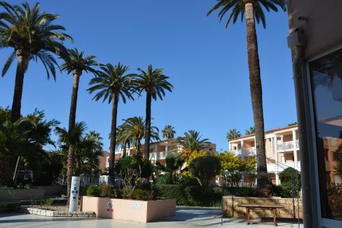 Appartement T2 de standing au pied des plages 2