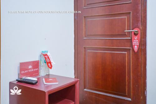 ZEN Rooms Radio Dalam Jakarta