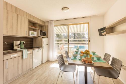 Facilities, Residence Pierre & Vacances La Corniche d'or near La Table Du Boucher