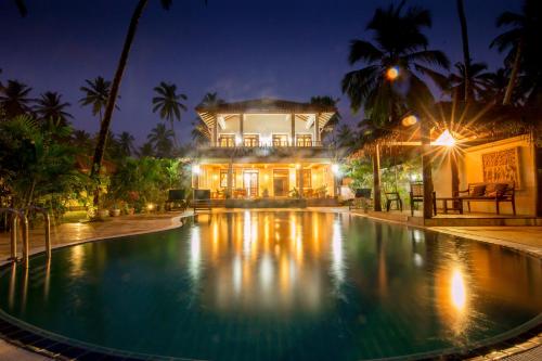 Lanka Beach Villa