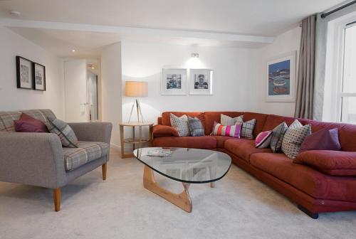 The Malt Kiln Apartment Edinburgh Old Town 3 Bedroom Parking previously McDonald Residence - image 3