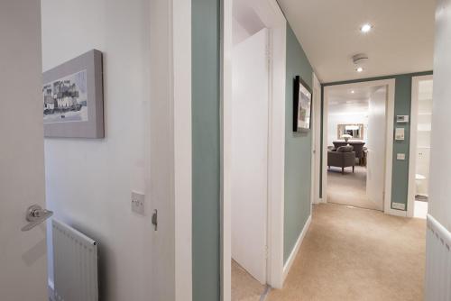 The Malt Kiln Apartment Edinburgh Old Town 3 Bedroom Parking previously McDonald Residence