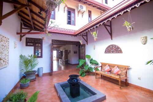 Lanka Beach Villa