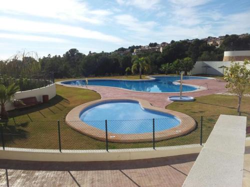 Swimmingpool, Sierra Cortina Resort in Golf Bahia