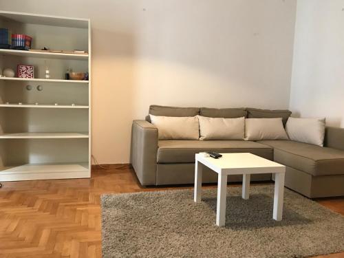  Holodek Apartments : Rizari in Athen
