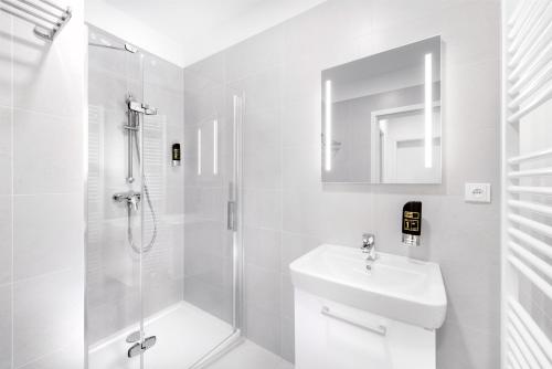 DownTown Suites Belohorska - image 8