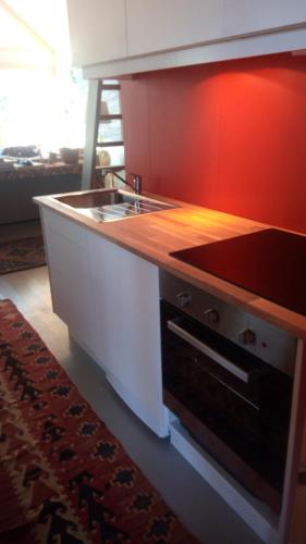 ห้องครัว, Art Studio in ซูร์ทลองด์