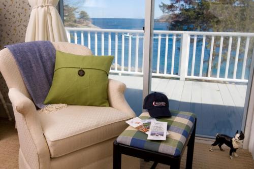 Dockside Guest Quarters Dockside Guest Quarters