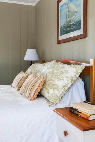 Dockside Guest Quarters Dockside Guest Quarters