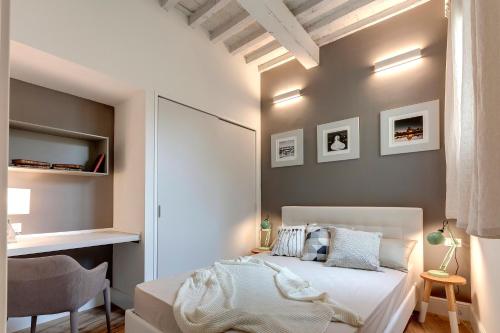 Mamo - Il Moro Apartment - image 11