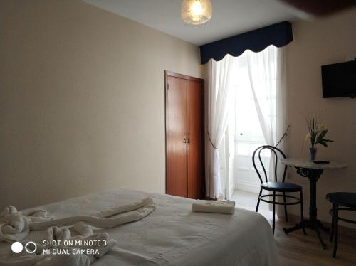 Pensión Pura Room Type - Double Room with Extra Bed