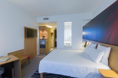 Novotel Poitiers Site du Futuroscope - image 4
