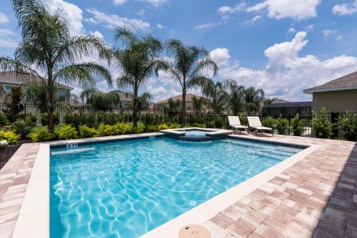 Delightful Home with Private Pool and Resort Amenities - image 6