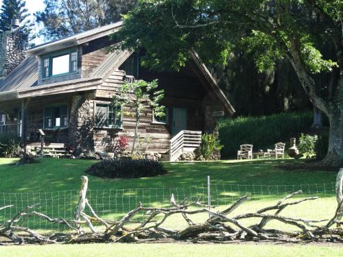 Kohala Lodge- Vacation Rental House