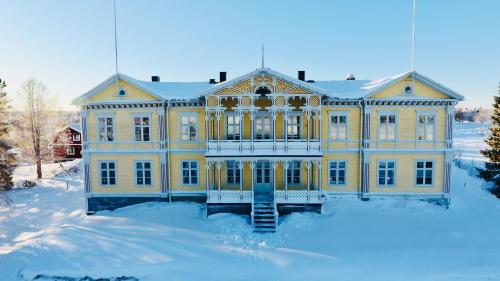 The Mansion Of Filipsborg
