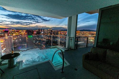 Dream Penthouse at Palms Place, Las Vegas