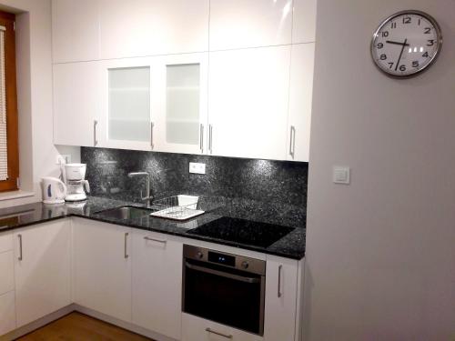 Modern & quiet in Royal Wilanów with AC and garage, Warsaw (photo 8)