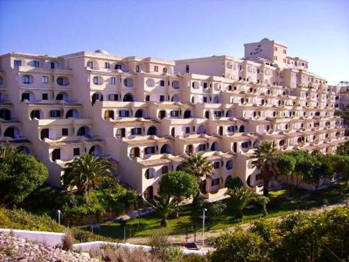 ColinaSol Vale Centeanes Appartement vue mer in อัลฟานซีนา