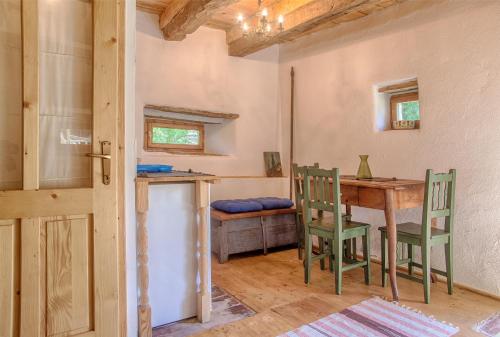 Dominic Boutique - Gardener's Cottage photo 4