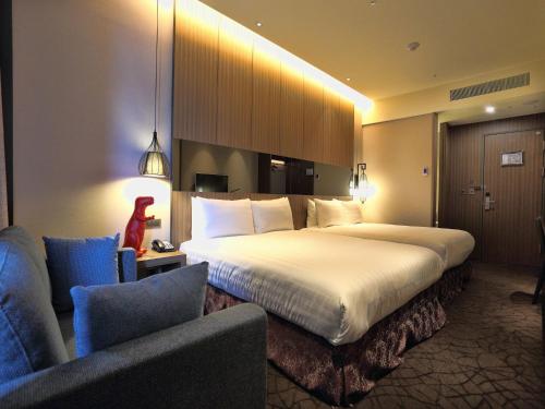 131565792 Hotel Intrendy