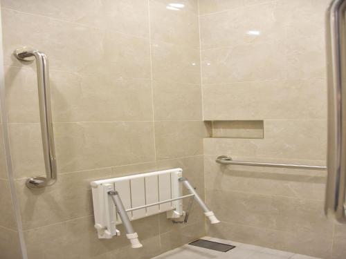 131566223 Hotel Intrendy