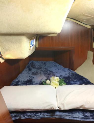 Bed&Boat Eolo 3
