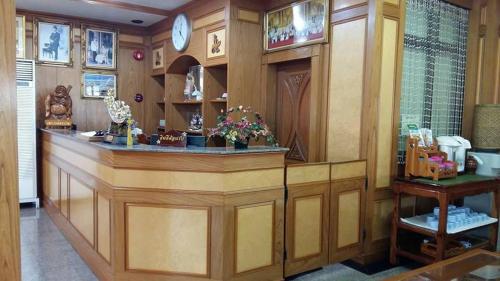 ทัศนียภาพภายนอกโรงแรม, Submukda Grand Hotel in มุกดาหาร