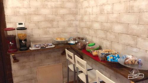 B&B Camelot - image 7