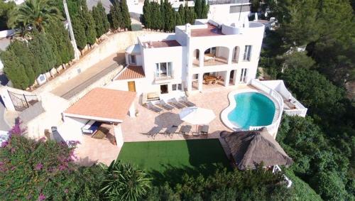  Villa Sa Seni, Unterkunft in Cala Llonga