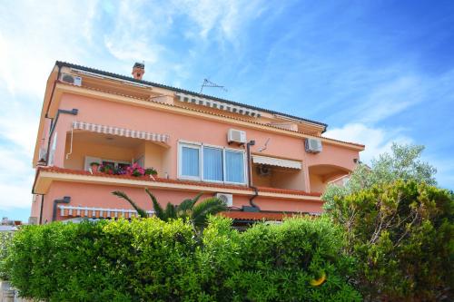  Studio Josip Gajac, Unterkunft in Skunca