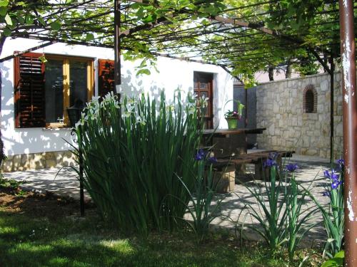 陽台/露台, Holiday Home Linet in 馮塔納