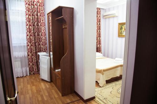 Tarkho Hotel
