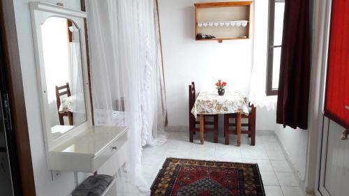 Akay Hotel - image 7