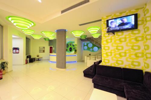 Hermes Hotel - image 11