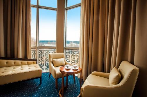 New Tiflis Hotel Room Type - Junior Suite with Terrace New Tiflis Hotel Room Type - Junior Suite with Terrace