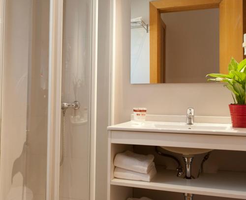 MH Apartments S. Familia - image 13