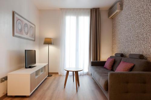 MH Apartments S. Familia - image 10