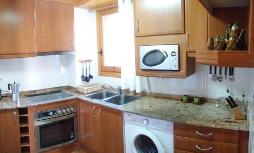 Konyha, Casa Antonia in Vilaller