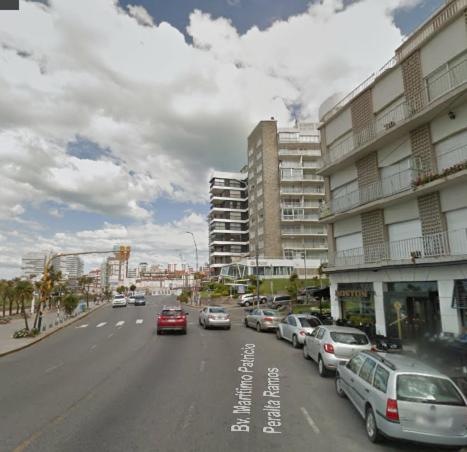 Departamento en Varese frente al mar con terraza y cochera near Club Pi Resto Bar