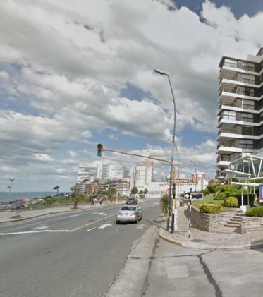 Departamento en Varese frente al mar con terraza y cochera near Club Pi Resto Bar