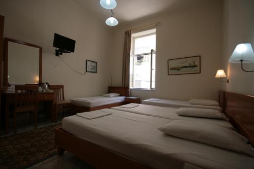 Lena Hotel - image 5