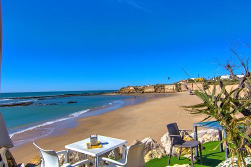 Apartamentos Aloha2 El Puerto de Santa Maria - image 5